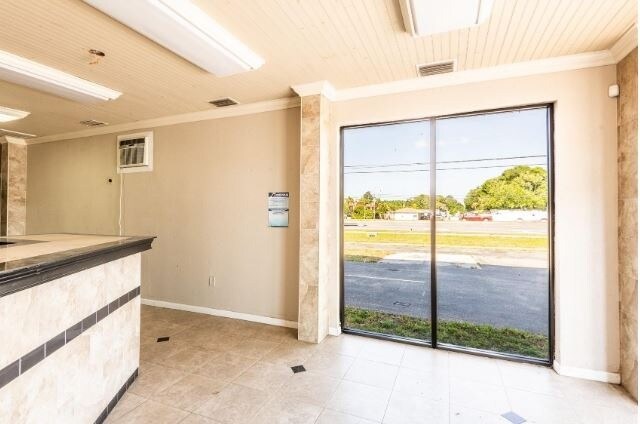 More Photos Of 12477 66th Street North, Largo Auto Repair For Lease