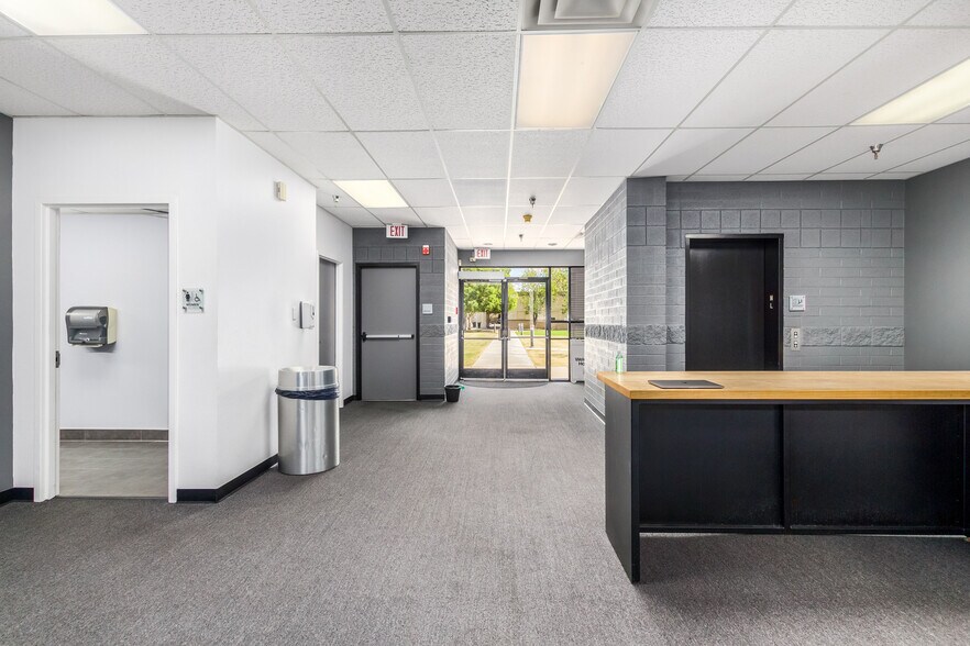 More Photos Of 655 E University Dr, Mesa Schools For Sale