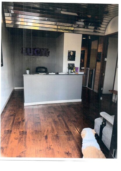 More Photos Of 31340 Via Colinas, Westlake Village Light Distribution For Lease