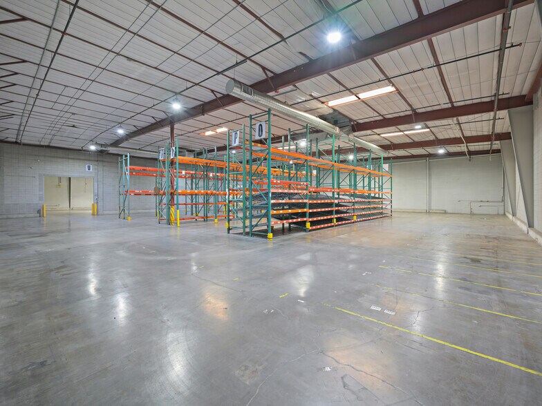 More Photos Of 2530 High Country Ct, Grand Junction Distribution For Lease