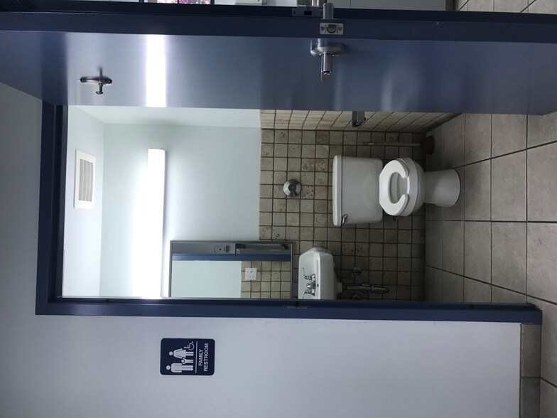 More Photos Of 1310 W St Marys Rd, Tucson Medical For Lease