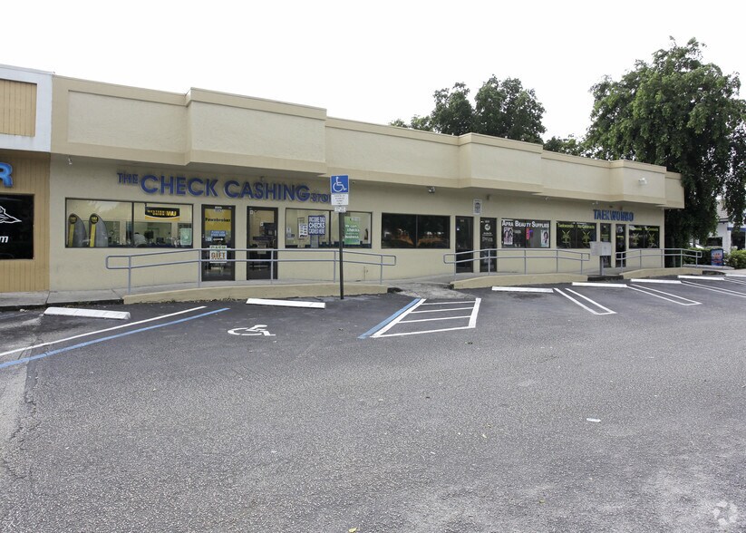 Primary Photo Of 10542-10552 Wiles Rd, Coral Springs Freestanding For Lease