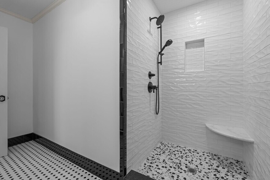 More Photos Of 202 W Main St, Sanford Office Residential For Sale