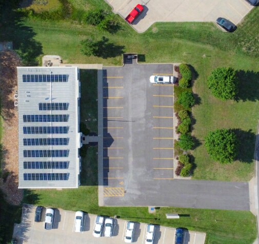 More Photos Of 3010 W 18th Ave, Emporia Office For Sale