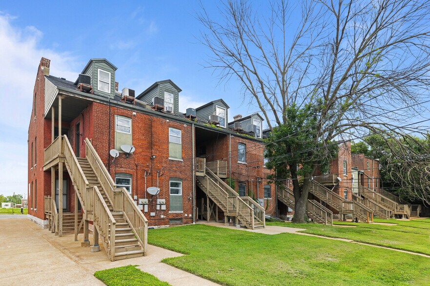 More Photos Of 1936-1956 Benton St, Saint Louis Apartments For Sale