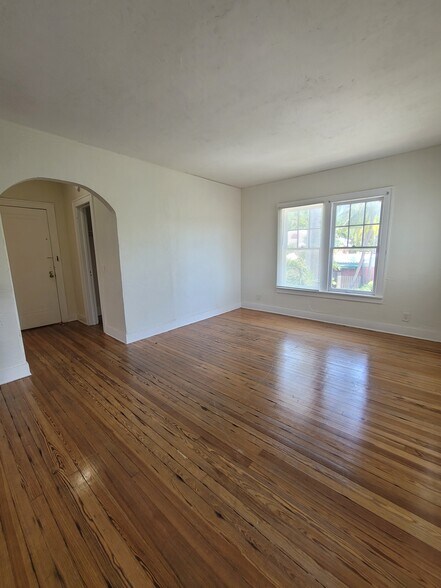 More Photos Of 206 S 15th Ave, Hollywood Apartments For Sale