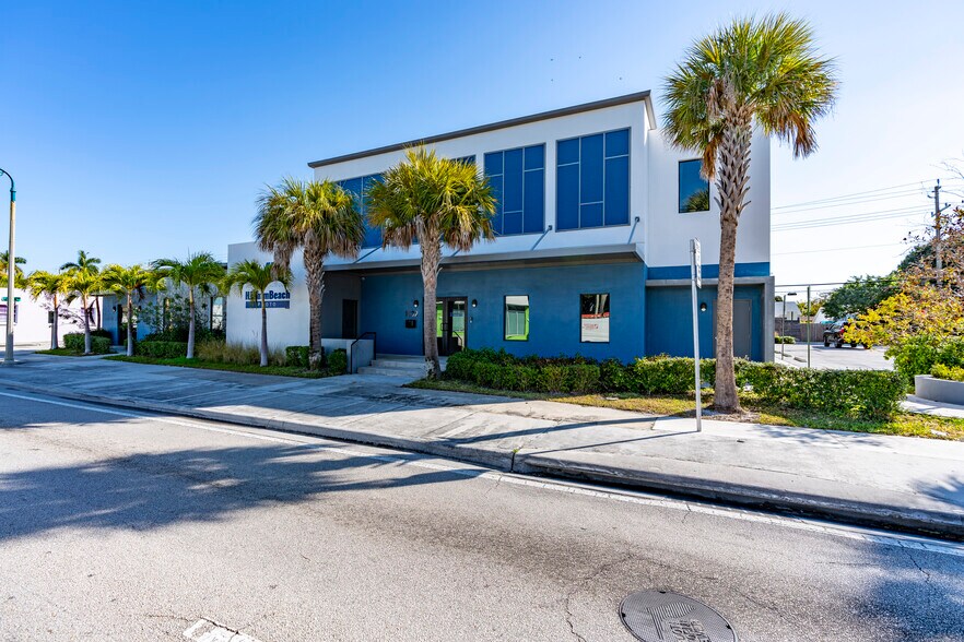 More Photos Of 1014 N Dixie Hwy, Lake Worth Beach Loft Creative Space For Sale