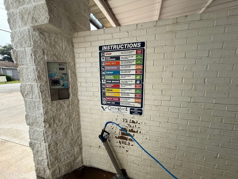 More Photos Of 201 Buerkle st, Stuttgart Carwash For Sale