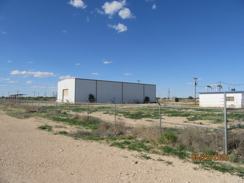More Photos Of 1506 W Broadway Pl, Hobbs Service For Sale