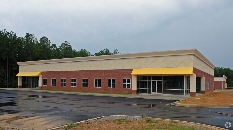 More Photos Of 2001 Techpark Pl, Sandston Light Distribution For Lease