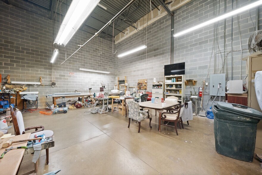 More Photos Of 45915 Maries Rd, Sterling Warehouse For Sale