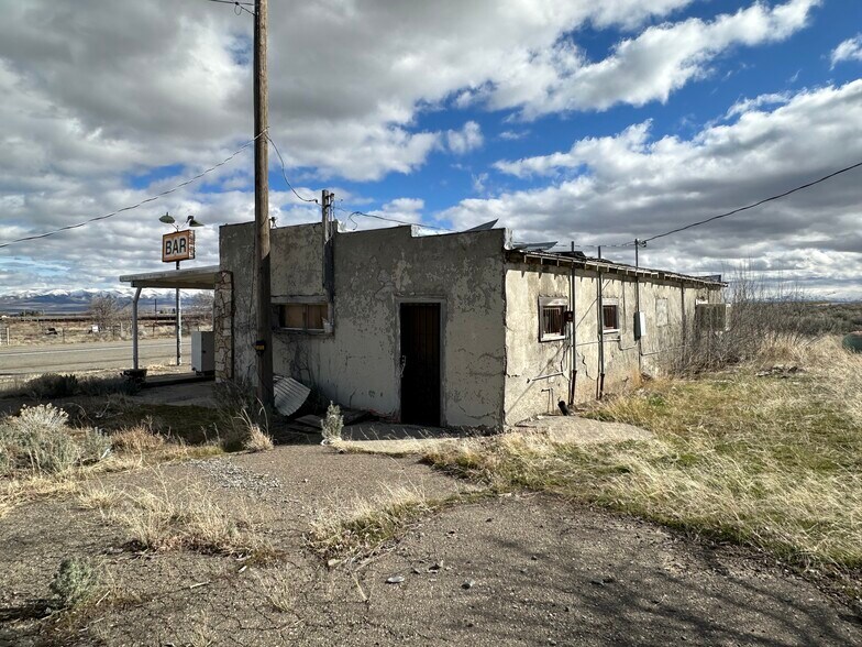 More Photos Of 5975 US Highway 95, Winnemucca Trailer Camper Park For Sale