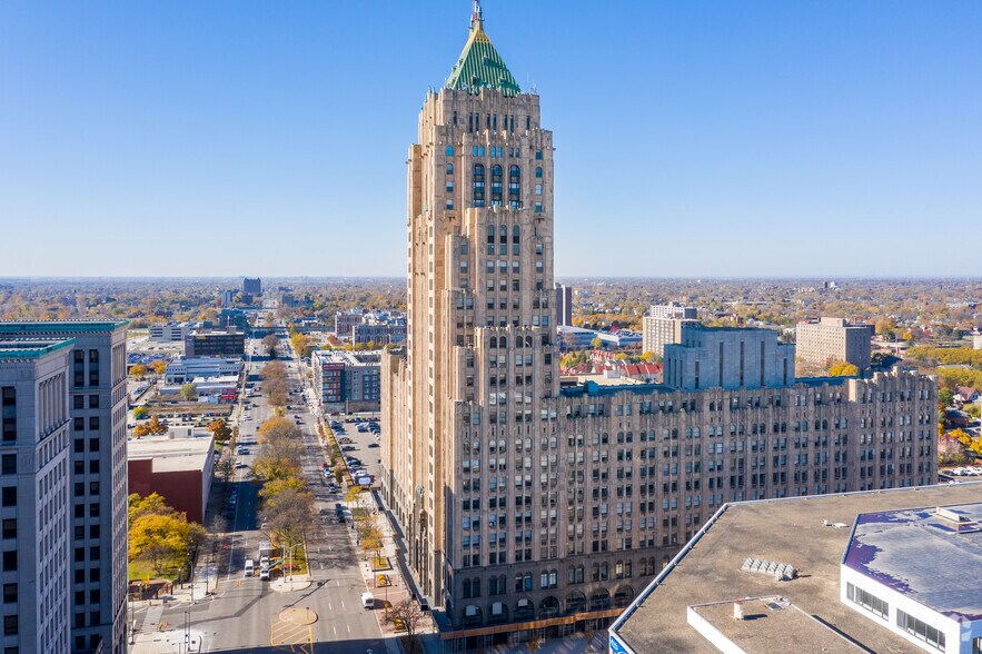 More Photos Of 3011 W Grand Blvd, Detroit Office For Lease