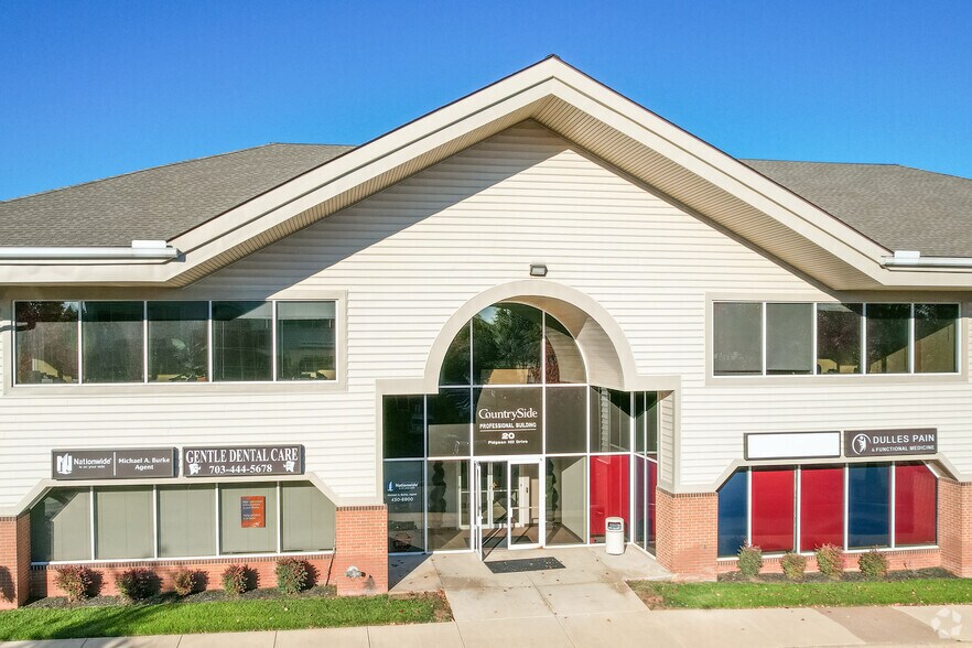 More Photos Of 20 Pidgeon Hill Dr, Sterling Medical For Lease