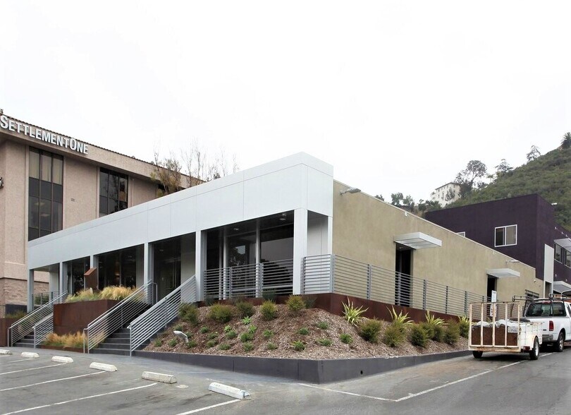 More Photos Of 2565 Camino del Rio S, San Diego Office For Lease