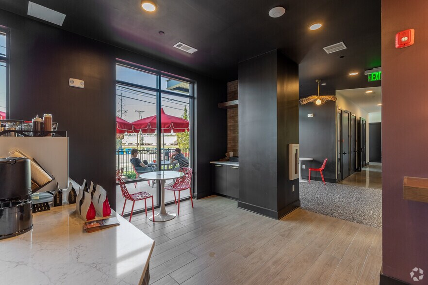 More Photos Of 2504 Bransford Ave, Nashville Coworking Space