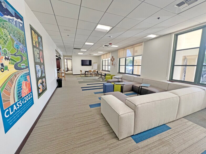 Primary Photo Of 1021 Anacapa St, Santa Barbara Office For Lease