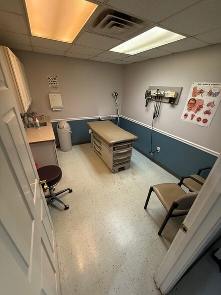 More Photos Of 1525 S Church St, Murfreesboro Serviced Offices For Lease