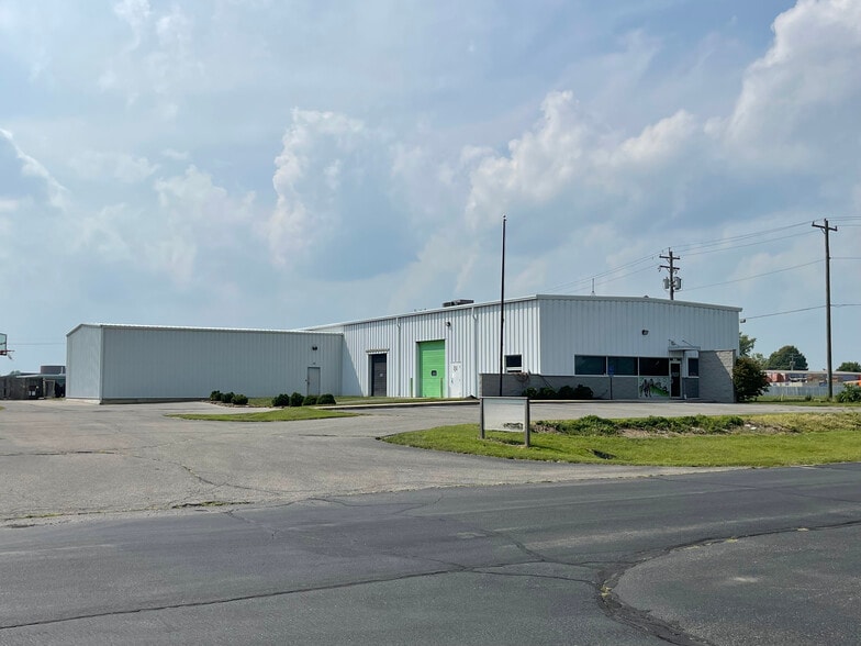 More Photos Of 4480 Ray Boll Blvd, Columbus Warehouse For Sale