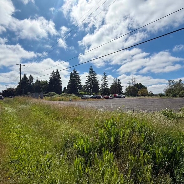 More Photos Of 29882 Kelso St, Eugene Land For Lease