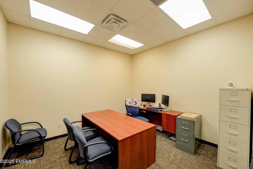 More Photos Of 2000 Highway 19 N, Meridian Office For Sale