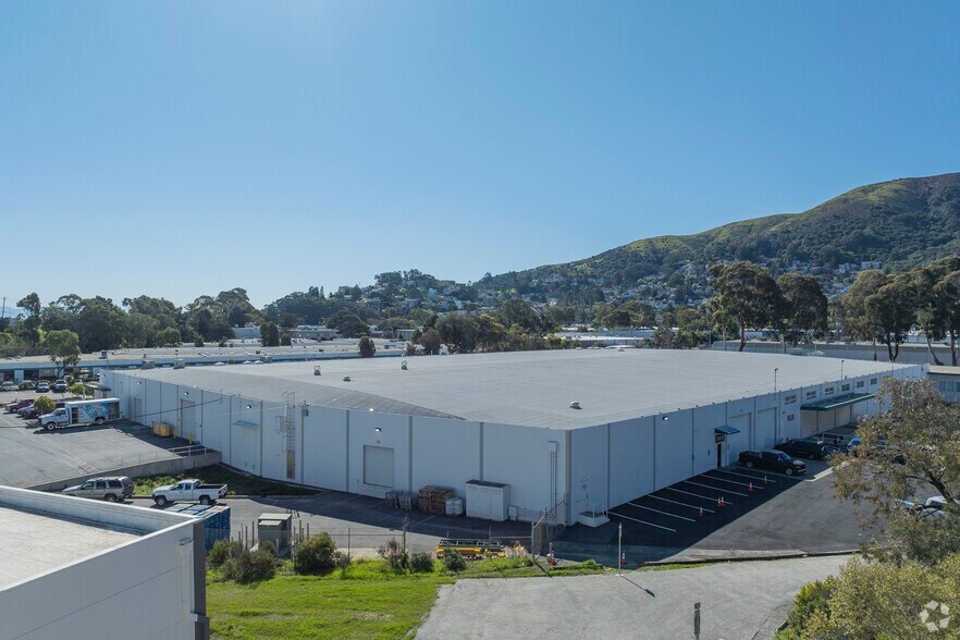 More Photos Of 240-246 Valley Dr, Brisbane Unknown For Lease