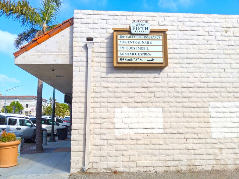 More Photos Of 200-240 W 5th St, Oxnard Unknown For Lease
