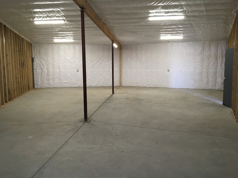 More Photos Of 341 1st St, Mead Warehouse For Sale