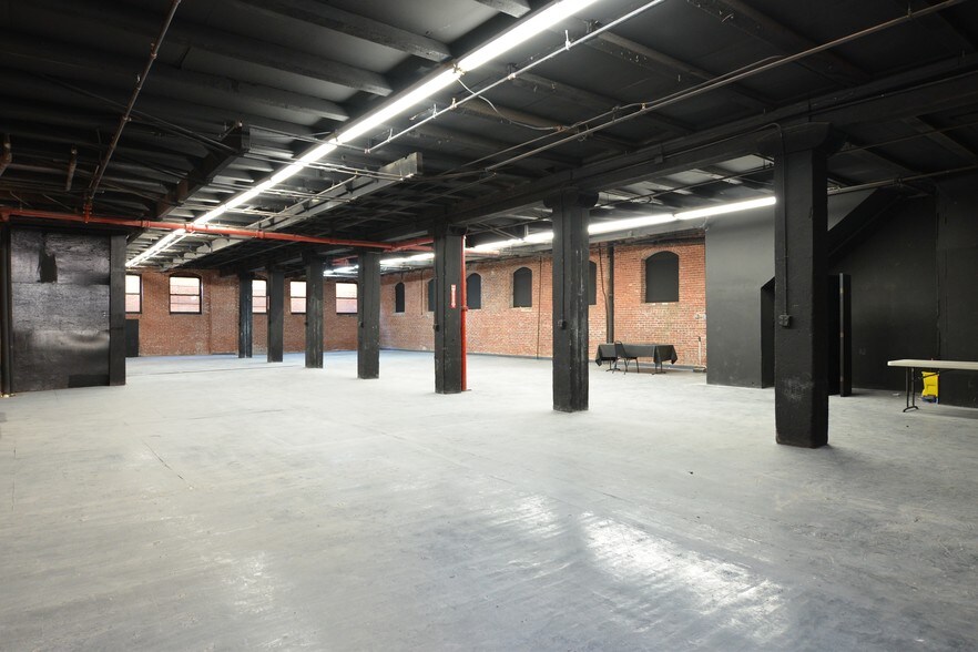 Primary Photo Of 16 Waverly Ave, Brooklyn Loft Creative Space For Lease