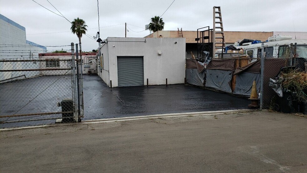 More Photos Of 1733 Border Ave, Torrance Light Manufacturing For Sale