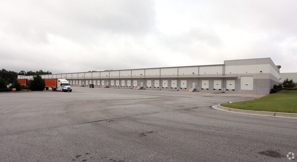 More Photos Of 418-448 Westridge Pky, McDonough Warehouse For Lease