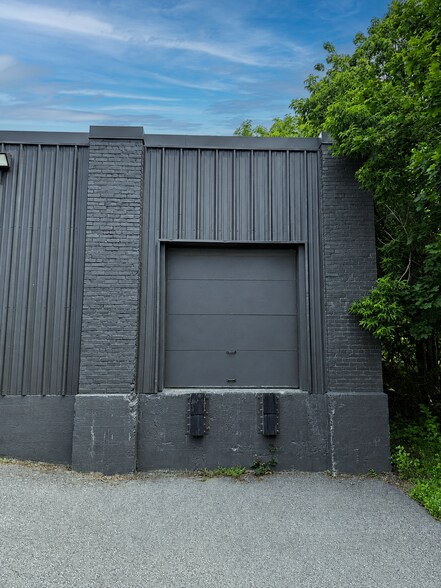 More Photos Of 50 Maple St, Augusta Warehouse For Lease