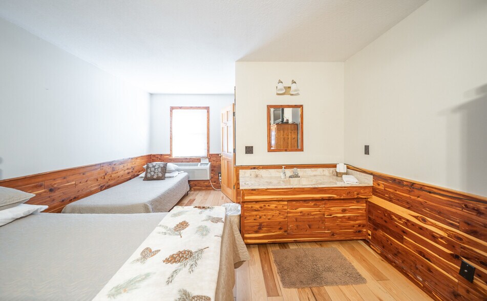 More Photos Of 15270 Cedarstone Drive, Eminence Land For Sale