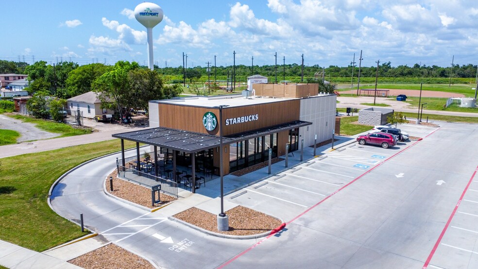 More Photos Of 905 N Brazosport Blvd, Freeport Fast Food For Lease