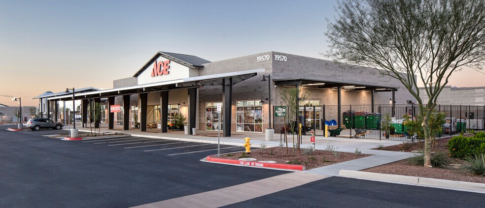 More Photos Of NW Indian School Rd & Jackrabbit Trl, Litchfield Park Unknown For Lease