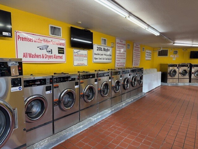 More Photos Of 1410 E 17th Ave, Tampa Freestanding For Sale