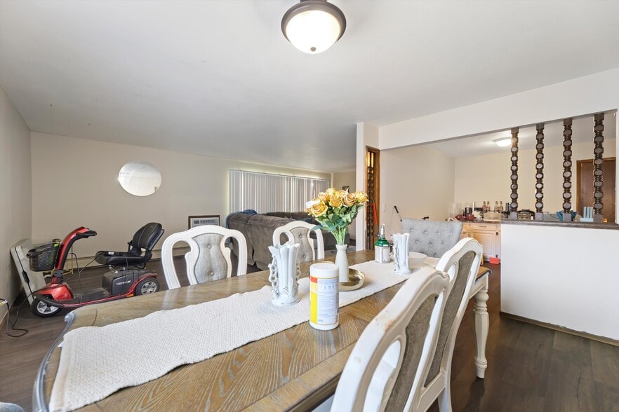 More Photos Of 10112 W Sharon Ln, Milwaukee Apartments For Sale