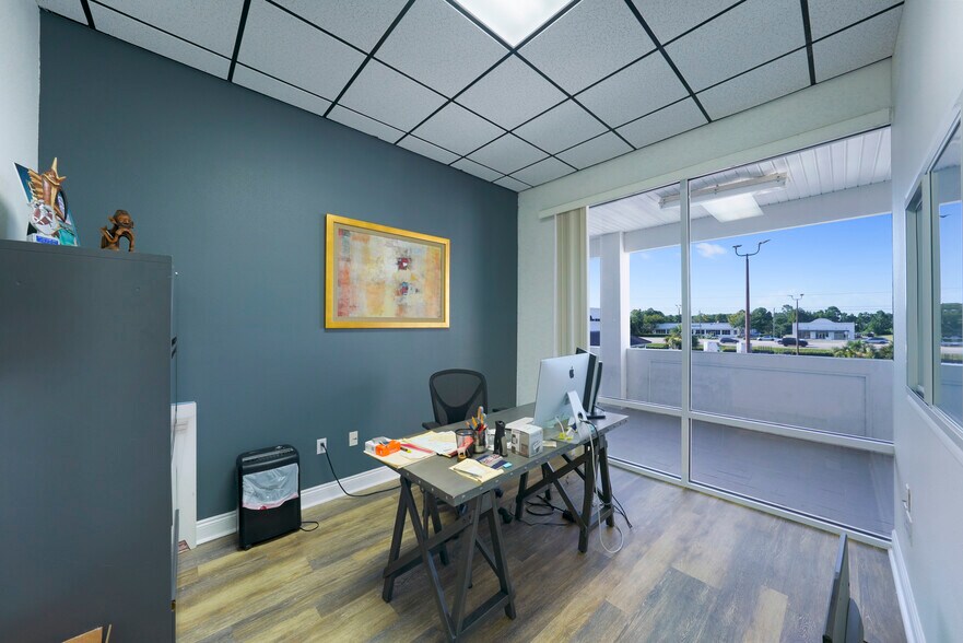 More Photos Of , Miramar Beach General Retail For Sale