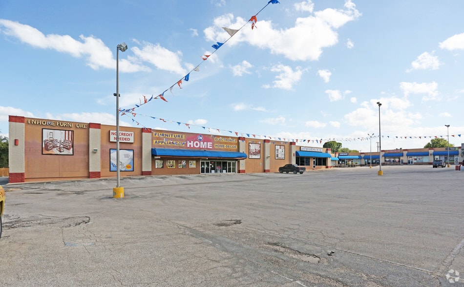 More Photos Of 12804-12826 Nacogdoches Rd, San Antonio Unknown For Lease