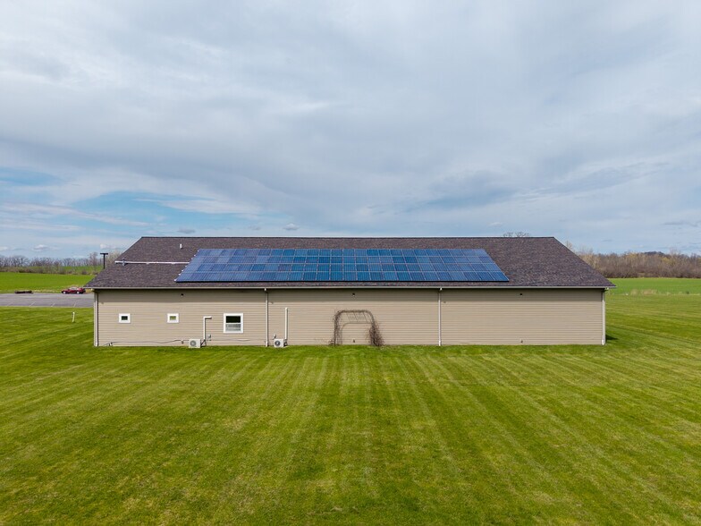 More Photos Of 4647 Reservoir Rd, Geneseo Flex For Sale
