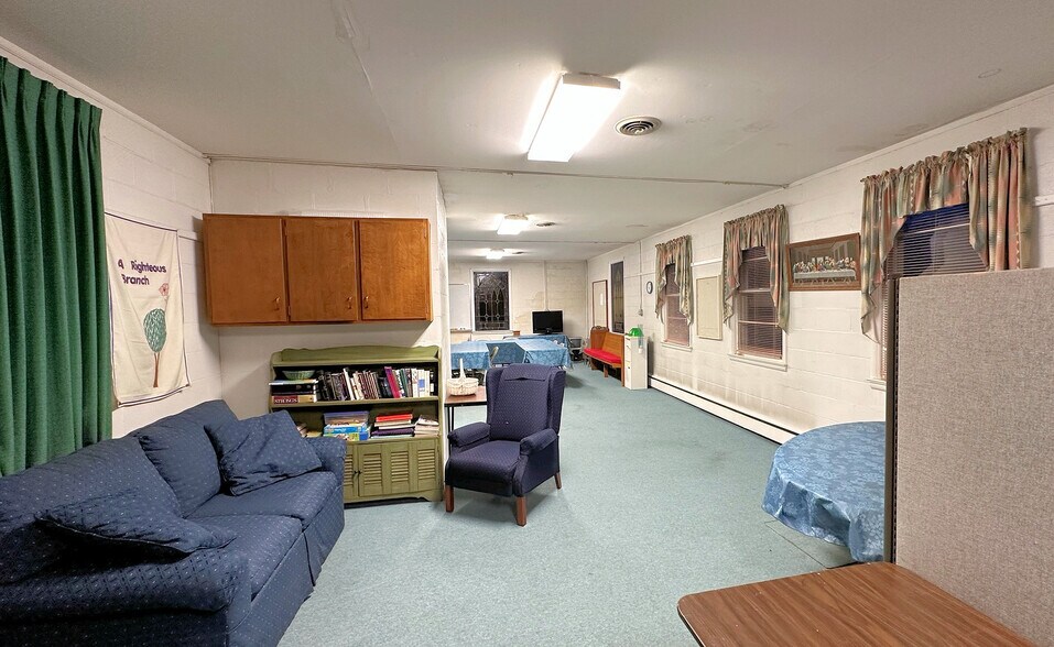 More Photos Of 26121 Frederick Rd, Clarksburg Specialty For Sale