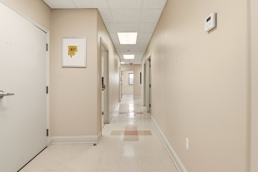 More Photos Of 9 San Bartola Dr, Saint Augustine Medical For Sale