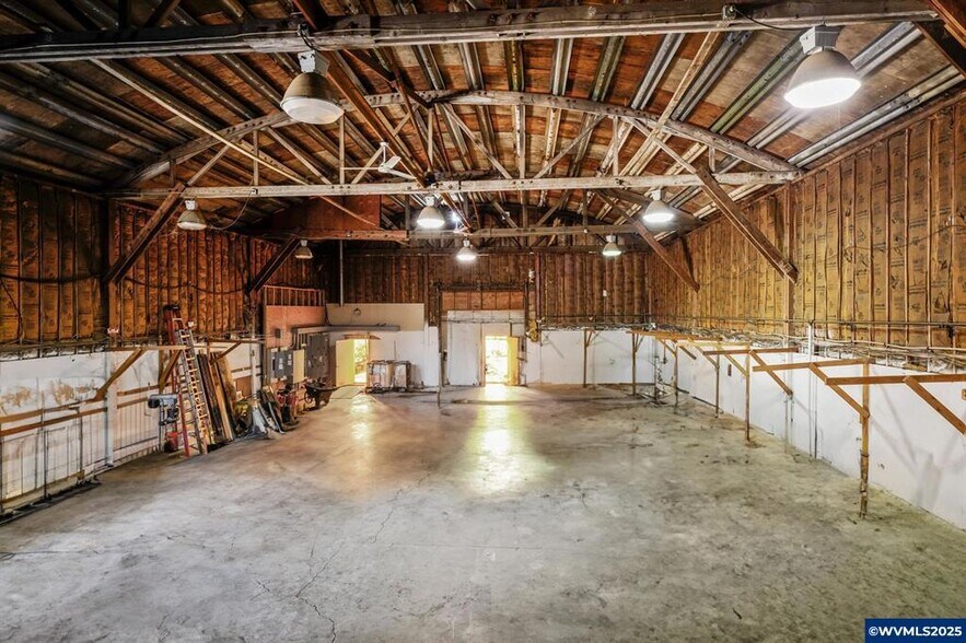 More Photos Of 1885 Anunsen Ct NE, Salem Warehouse For Sale