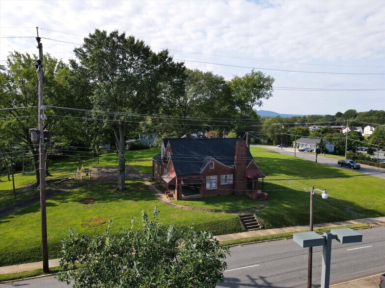 More Photos Of , Hickory Unknown For Sale