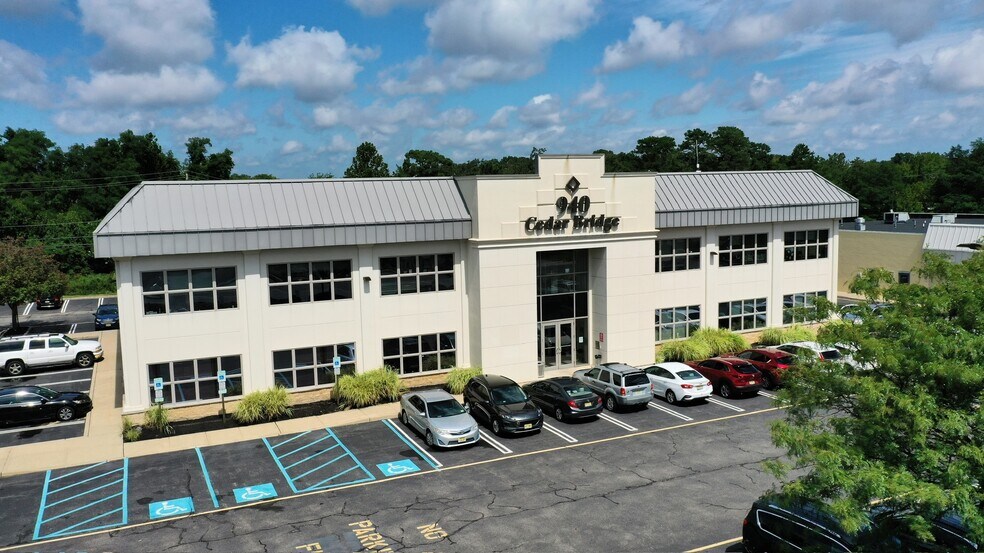 More Photos Of 920-990 Cedar Bridge Ave, Brick Unknown For Lease