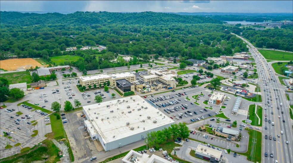 More Photos Of 5200-5425 Highway 153, Hixson Unknown For Lease