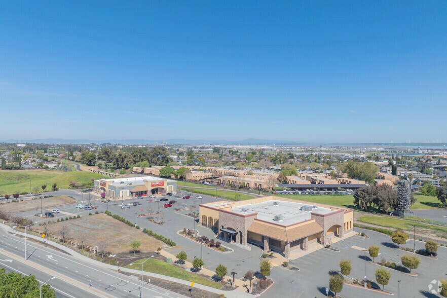 More Photos Of 3130 Buchanan Rd, Antioch Drugstore For Lease