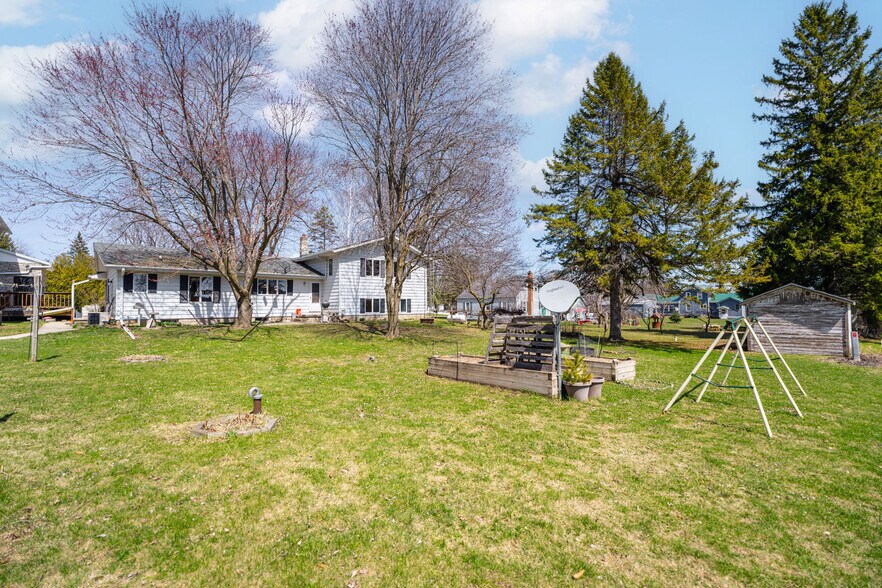 More Photos Of W498 Elm St, Campbellsport Specialty For Sale