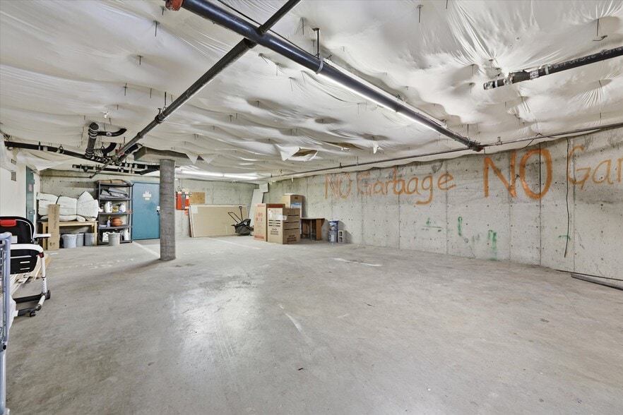 More Photos Of 8320 Lake City Way NE, Seattle Apartments For Sale