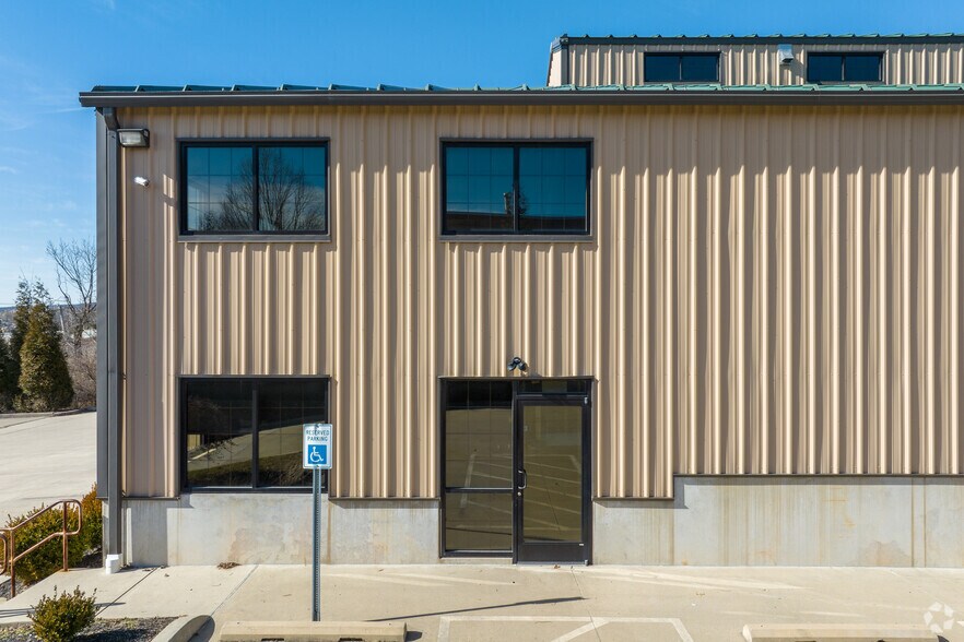 More Photos Of 2599 Yellow Springs Rd, Malvern Light Distribution For Lease